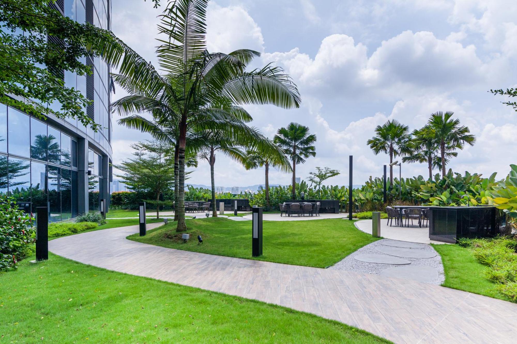 Eaton Residences Klcc By Plush Pangsapuri *